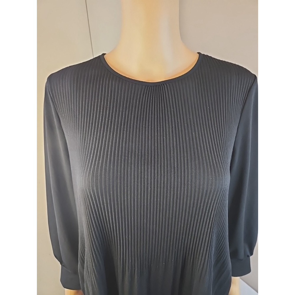 Adrianna Papell Women's Black Pleated Flowy 3/4 Sleeve Top Size Medium - Picture 2 of 8